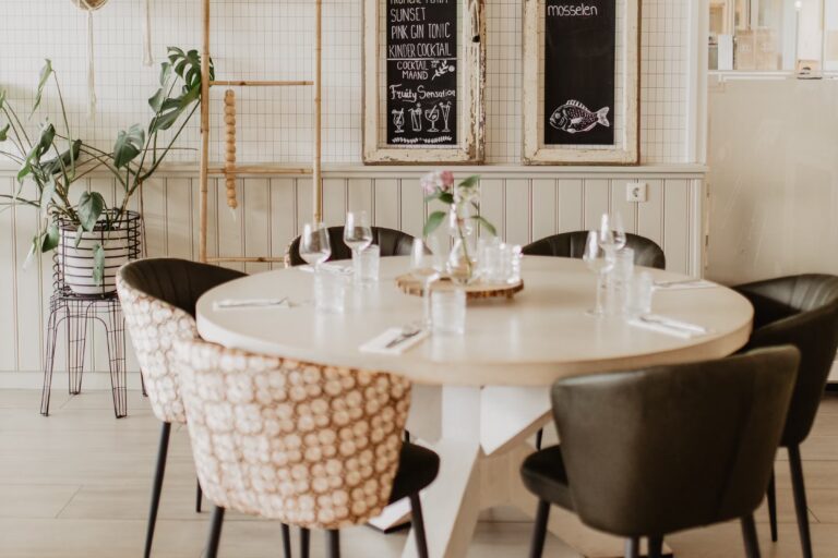 Camping De Kleine Wolf Innenansicht des Restaurants auf dem Campingplatz 1e54d5f7 c06f 4c0d 9d5b f74935a0adc8 768x512