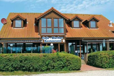 Camping Miramar Restaurant Cafe und Bar vom Campingplatz mit Terrasse 400x267