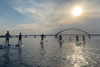 Camping Miramar Stand Up Paddling in der Naehe vom Campingplatz 400x267