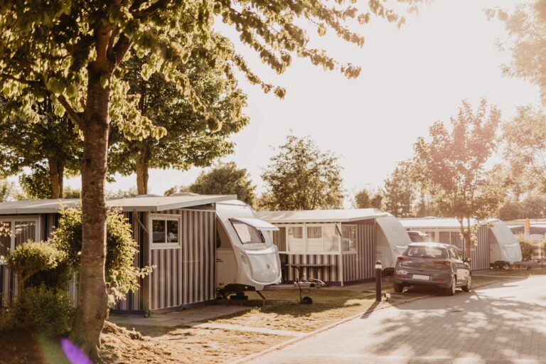 Camping Strukkamphuk Mietwohnwagenplaetze auf dem Campingplatz 349a3928 58c2 4b88 abeb 7de49c0605f8 768x512