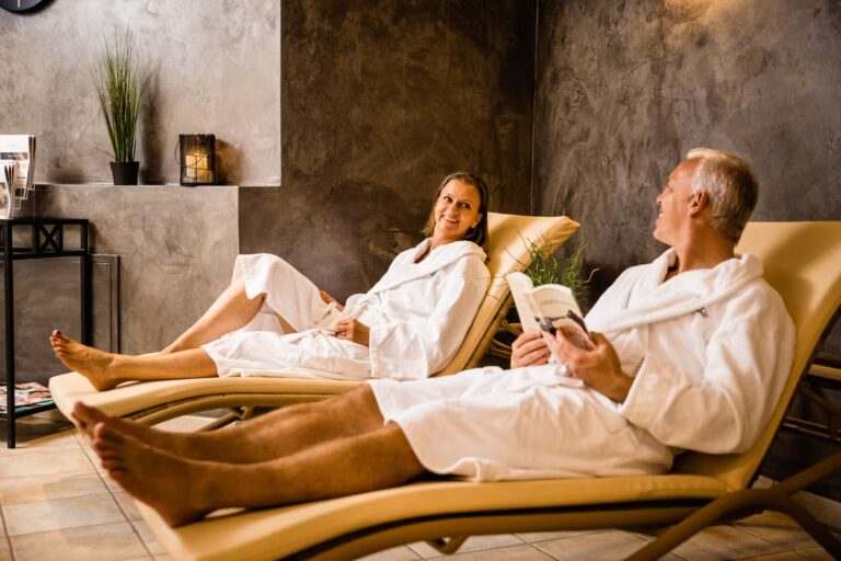 Camping Wirthshof Gaeste im Spabereich e8884643 d48e 4efe a8d5 18b5dda8d1f5 768x512