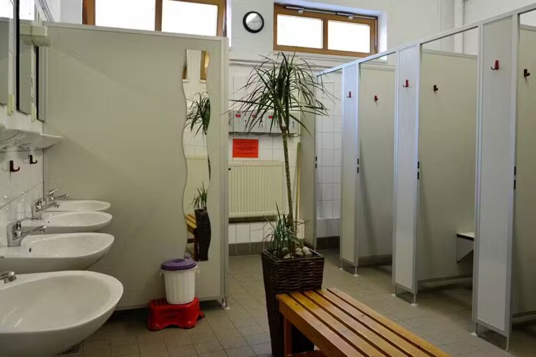 Camping am Brocken Sanitaerbereich vom Campingplatz 768x512