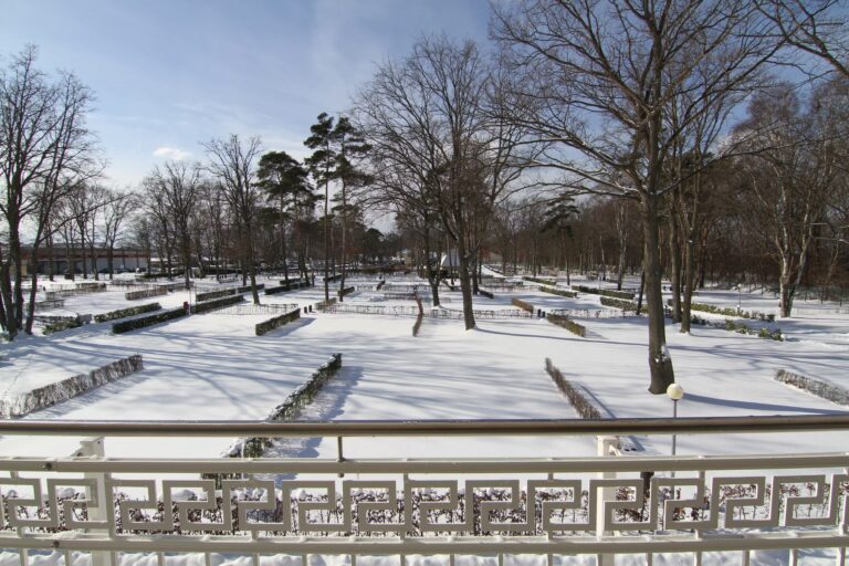 Campingpark Kuehlungsborn Stellplatz vom Campingplatz im Winter 768x512