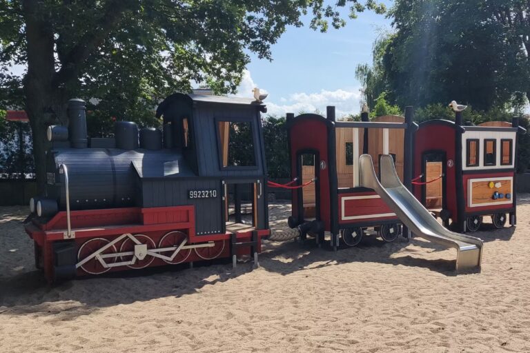 Campingpark Ostseebad Kuehlungsborn Campingpark Kuehlungsborn Kleinkinderspielplatz auf dem Campingplatz 7208328e 0bab 49ff a247 34d8efc153c5 768x512
