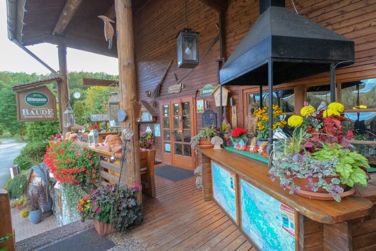 Campingpark Wiesenbeker Teich Eingang Rezeption 768x512