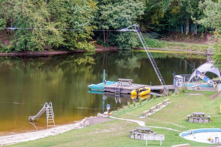 Campingpark Wiesenbeker Teich Zugang zum Wasser 768x512
