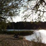 Campingplatz Am Tonsee Badestrand des Campingplatzes mit Campern auf dem Strand 150x150