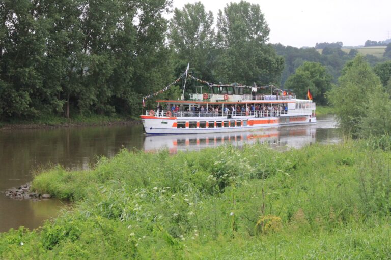 Campingplatz Sonnenwiese Schiffahrt auf der Weser 847d7573 4a54 41f0 a8d5 7184a46fcd67 768x512