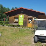 FKK Ferienidyll am Raetzsee Eingangsgebaeude mit Rezeption auf dem Campingplatz 150x150