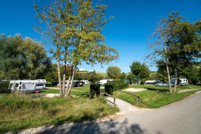 Hegi Familien Camping Standplatz 768x512