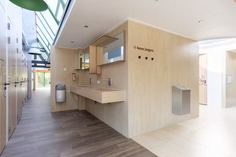 Kampeerdorp De Zandstuve Sanitaerbereich auf dem Campingplatz 768x512