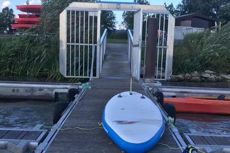 Kon Tiki Familienzeltplatz Muhr am See SUP auf dem Campingplatz 768x512