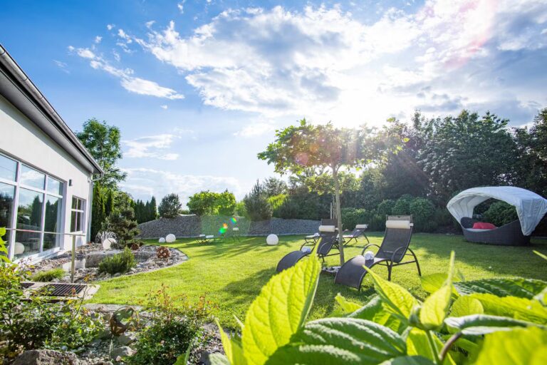 Kur und Feriencamping Max 1 Liegewiese 77cf55dd 0e0f 4011 a1e6 27d8cd4c4b41 768x512