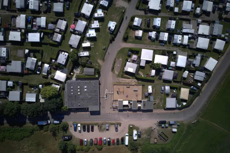 MMn3KIFS9Eqa.jpg 768x512