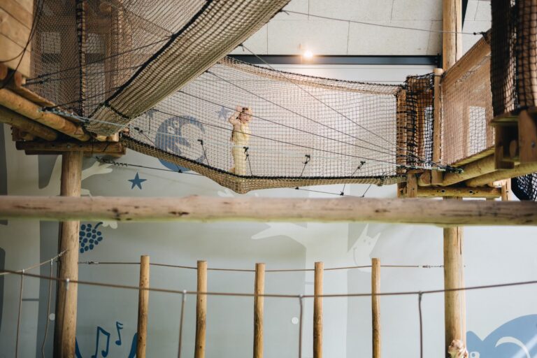 Vakantiepark Beerze Bulten Innenansicht des Indoorspielplatzes auf dem Campingplatz a17ebd91 1f9c 4fcf af27 453e14cd7709 768x512