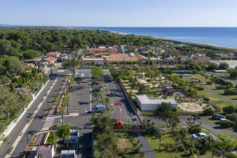 Yelloh Village Le Brasilia Campingplatz aus der Vogelperspektive 3d0530e8 1f1e 46b5 bb8a ca9379e6ebe9 768x512