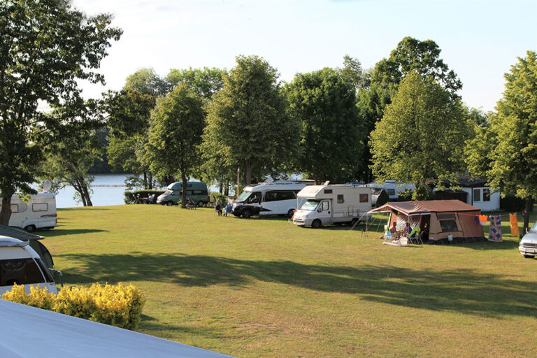 ueberblick stellplatz 768x512