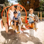 Attractiepark Slagharen Kinder auf dem Spielplatz 73a01f38 c193 4fd9 8933 de950c27a8f1 150x150