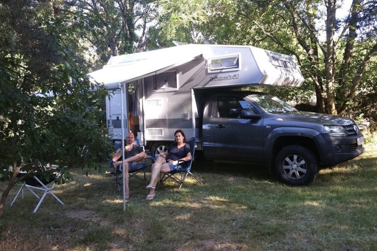 Aire Naturelle De Camping Les Cerisiers - Bild 3