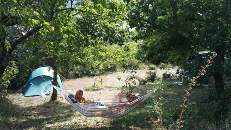 Aire Naturelle De Camping Les Cerisiers - Bild 6