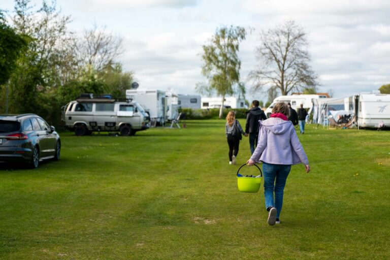 Aquacamping En Jachthaven De Rakken - Bild 3