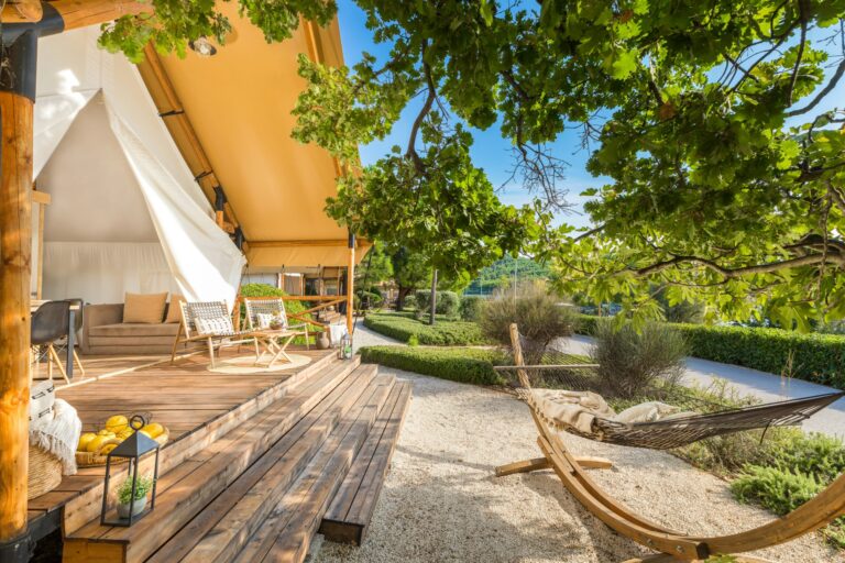 Arena One 99 Glamping - Bild 16