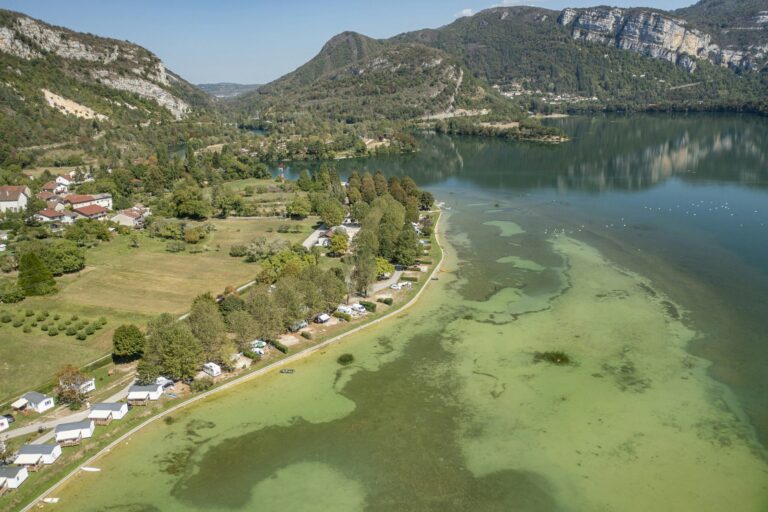 Camping Bel Air Village Sous Le Moulin - Bild 1