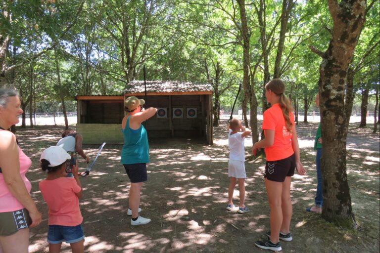 Camp Les P'tites Maisons Dans La Prairie - Bild 13