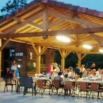 Camping À La Ferme Les Pierres Chaudes - Bild 5