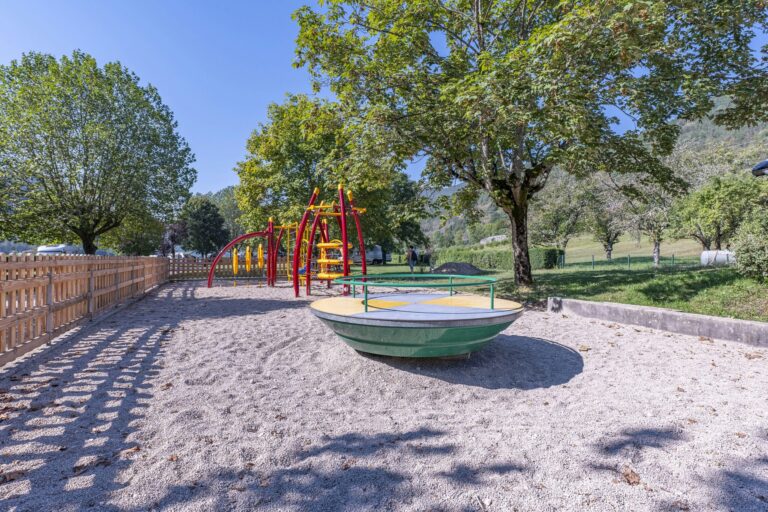 Camping Bel Air Village Sous Le Moulin - Bild 14