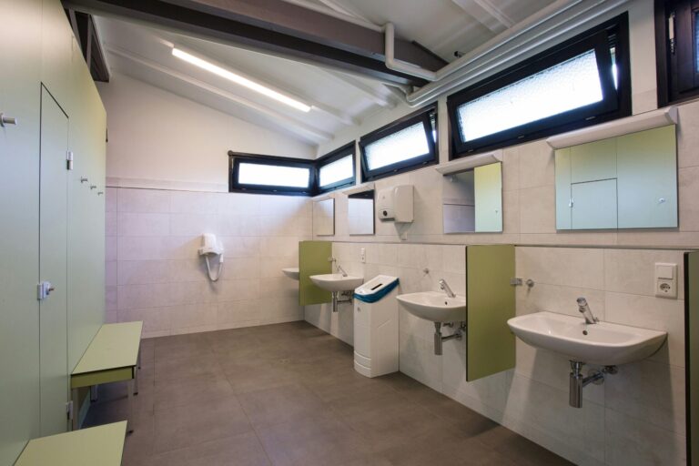 Camping Biggesee-vier Jahreszeiten - Bild 11