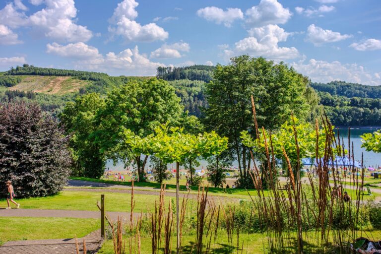 Camping Biggesee-vier Jahreszeiten - Bild 14