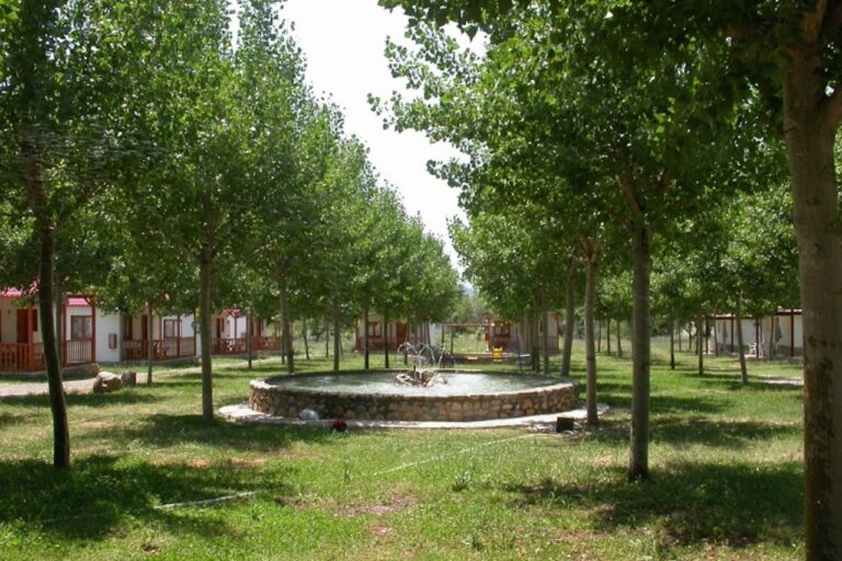 Camping & Bungalow Park Isábena - Bild 3