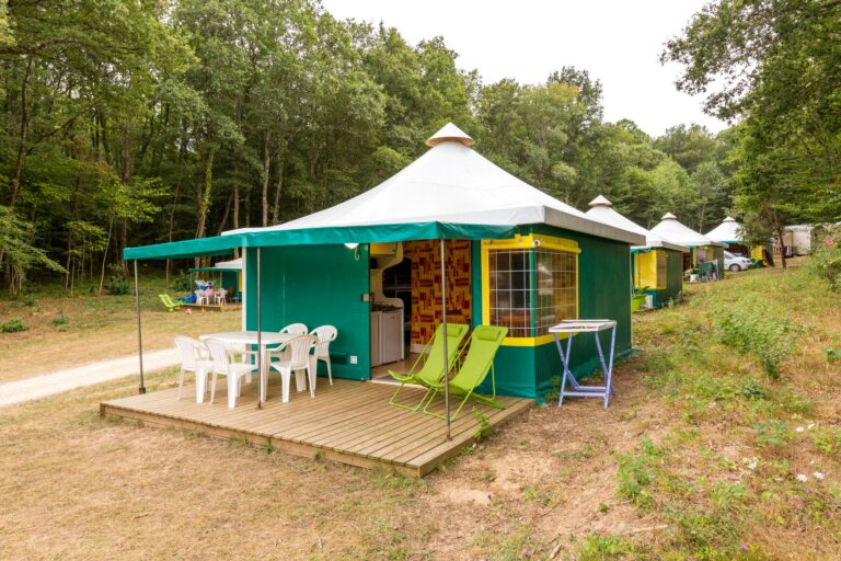 Camping Domaine De Corneuil - Bild 5