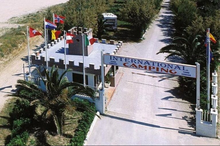 International Camping Torre Cerrano - Bild 1