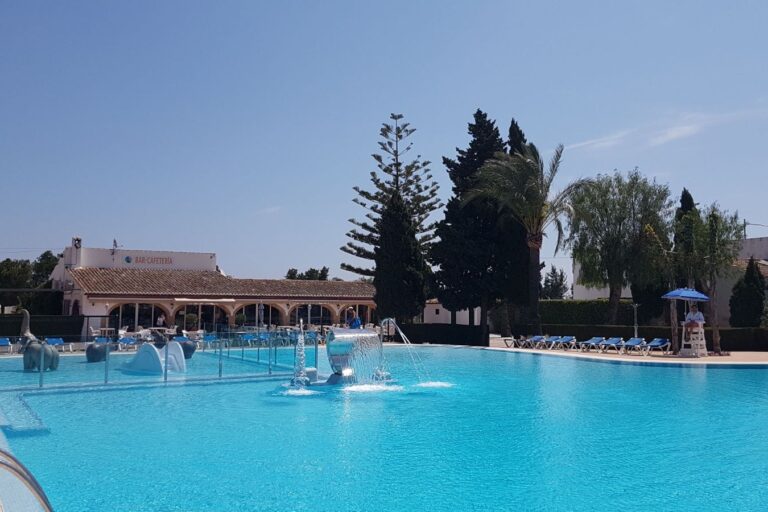 Wecamp Jávea - Bild 1