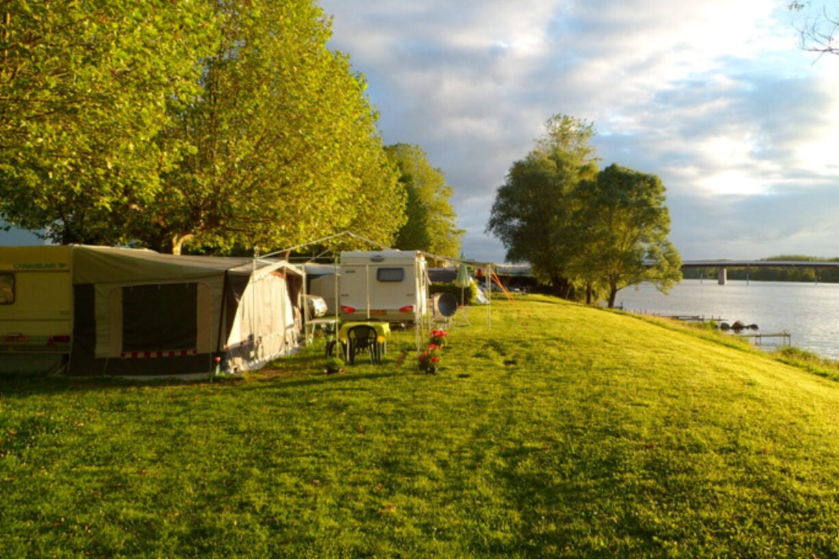 Camping La Clé De Saône - Bild 1 Camping La Clé De Saône - Bild 1