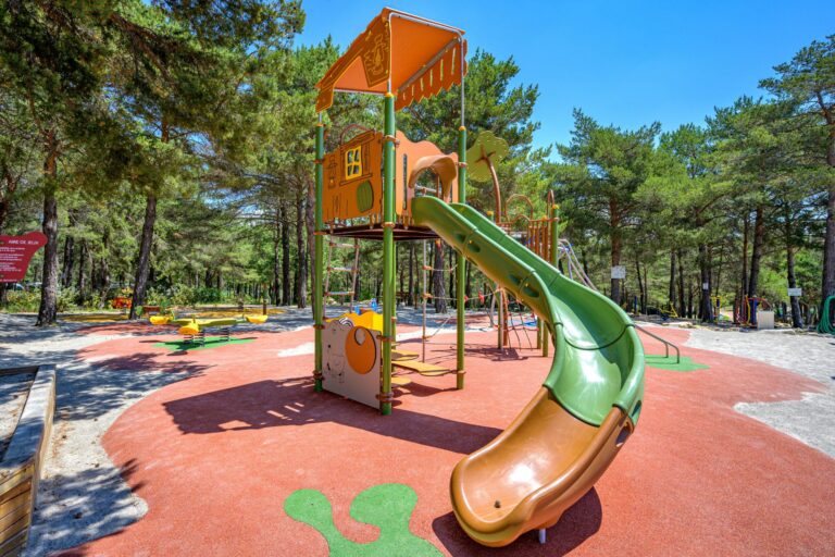 Camping La Farigoulette - Ciela Village - Bild 17