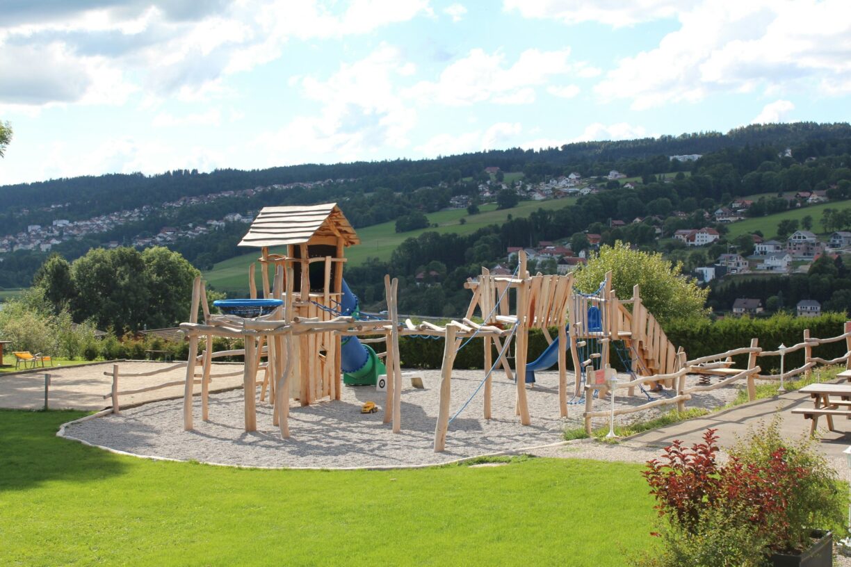 Camping Lac Des Brenets - Bild 3 Camping Lac Des Brenets - Bild 3