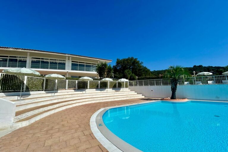 Camping Le Parc Des Chênes - Bild 1 Camping Le Parc Des Chênes - Bild 1