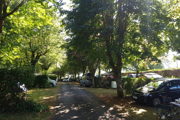 Camping Le Pigeonnier - Bild 6