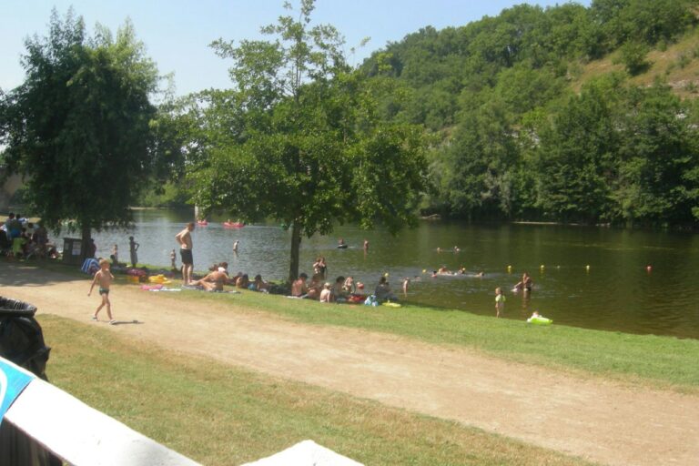 Camping Le Pont De Vicq - Bild 5