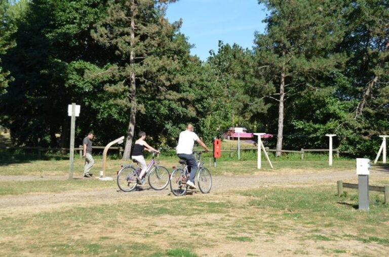 Camping Le Rochat-belle Isle - Bild 2