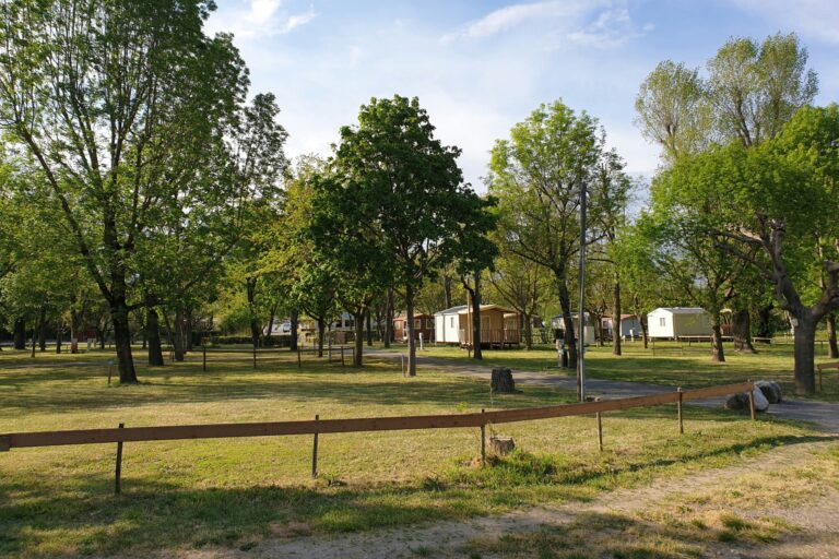 Camping Le Verger De Jastres - Bild 10