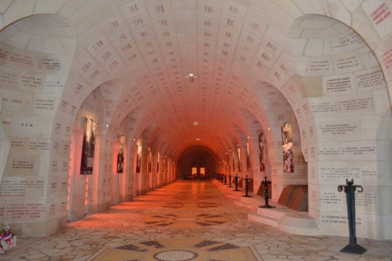 Camping Les Breuils - Bild 11