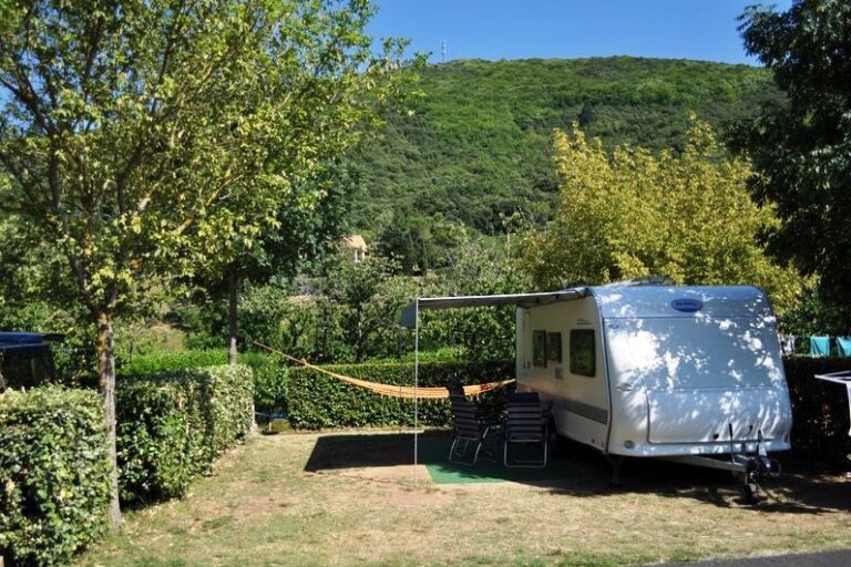 Camping Les Cerisiers Du Jaur - Bild 4
