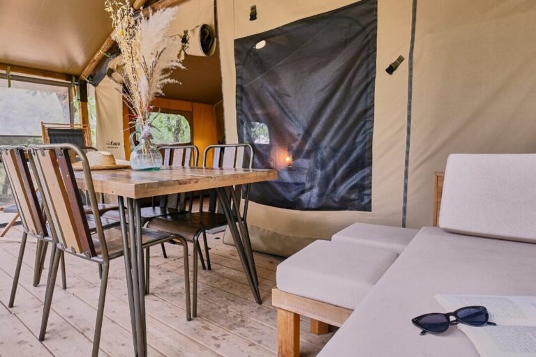 Camping Les Chênes Blancs - Bild 19