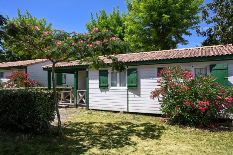 Camping Les Gros Joncs - Bild 12