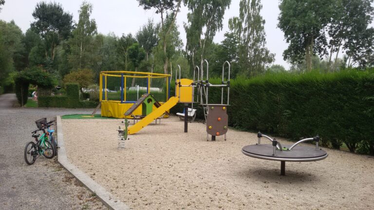 Camping Les Puits Tournants - Bild 10