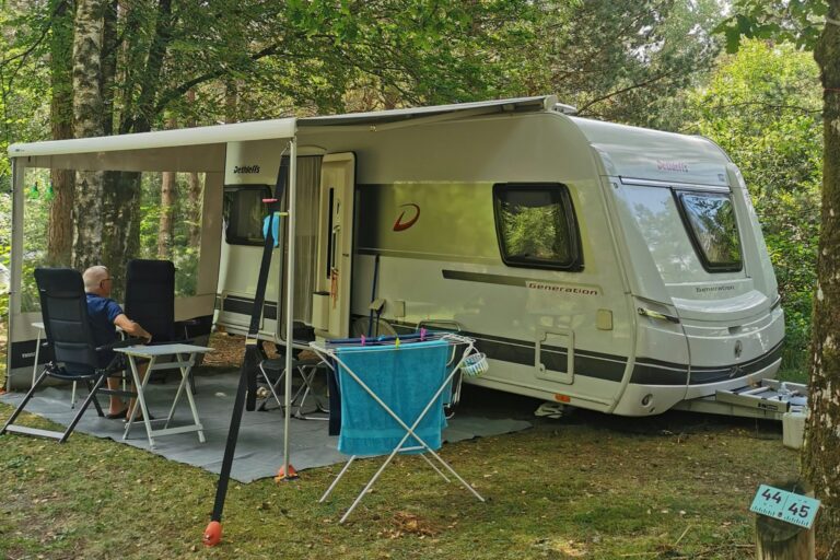 Camping Les Sapins De Corrèze - Bild 18